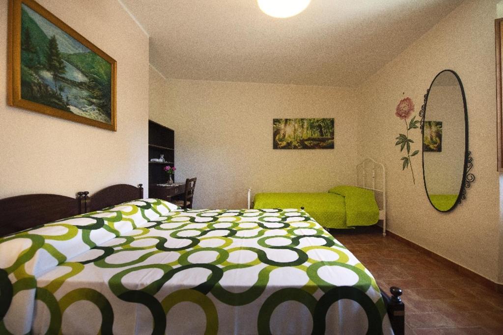 Casale Al Lago Con Piscina E Sauna Corbara  Εξωτερικό φωτογραφία