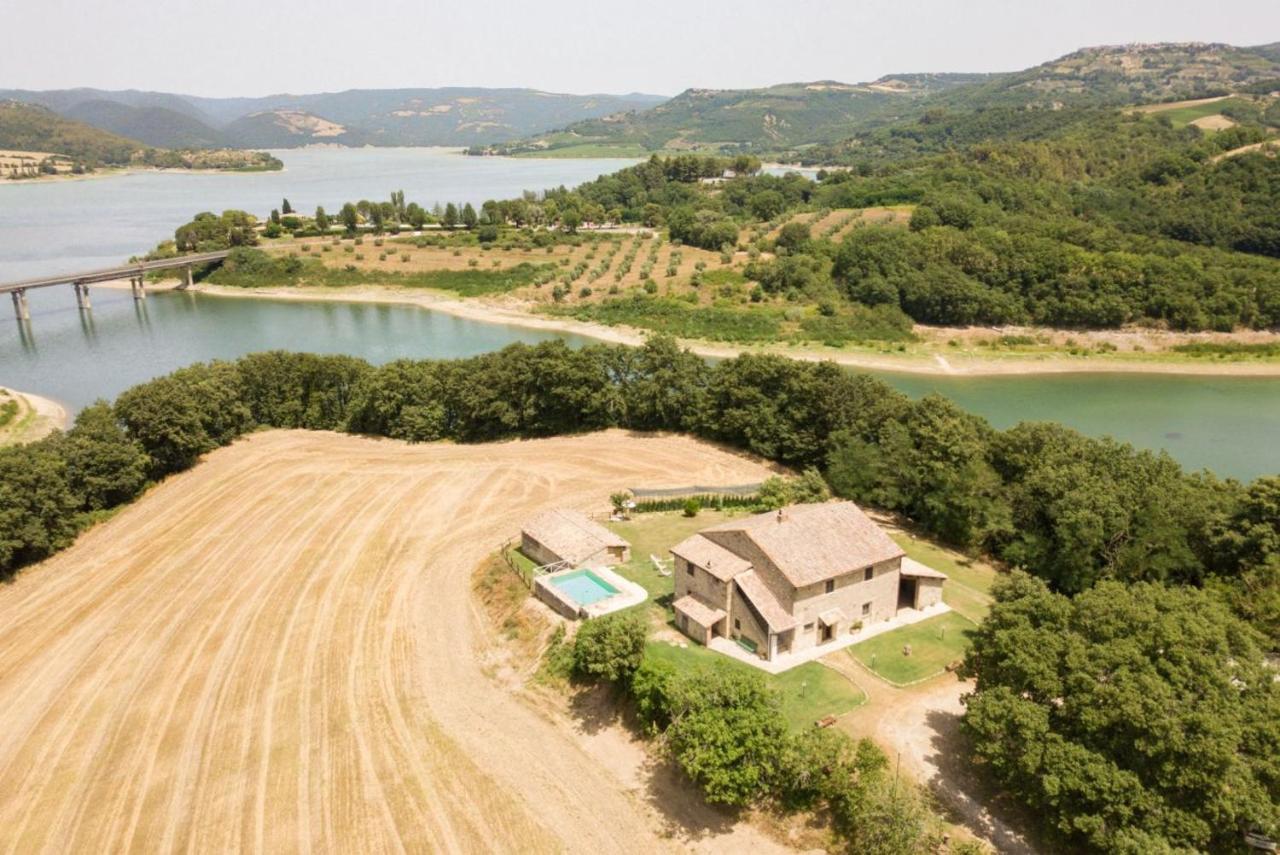 Casale Al Lago Con Piscina E Sauna Corbara  Εξωτερικό φωτογραφία